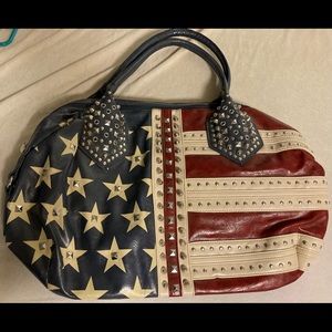 Charming Charlie Purse